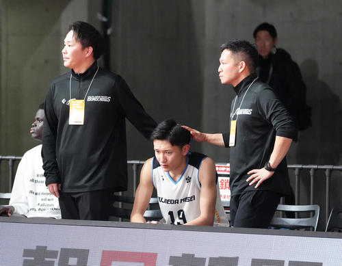 高校バスケ】V候補の藤枝明誠が2回戦敗退、金本鷹監督「力の半分も