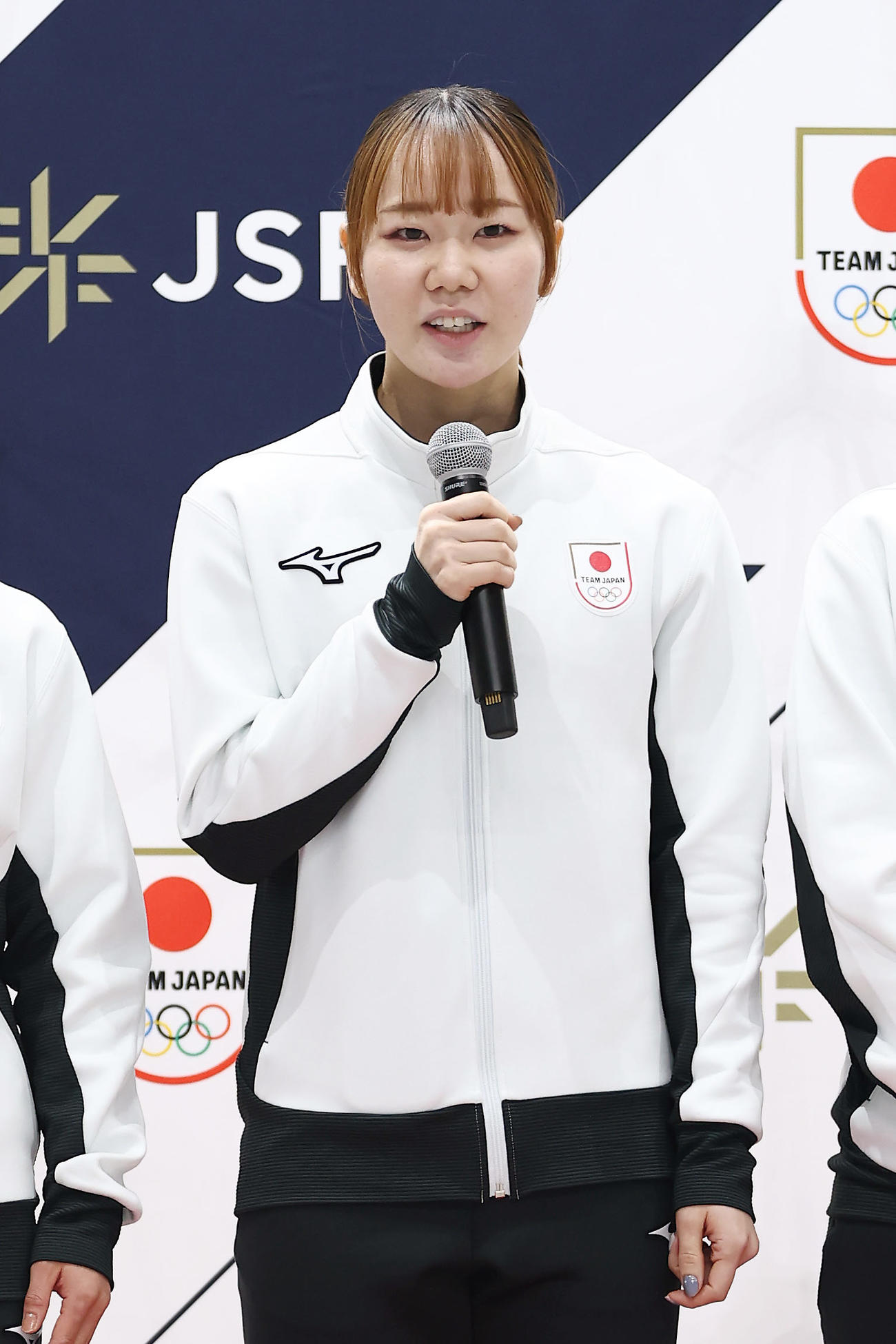 ミラノ・コルティナ五輪代表に選出され、あいさつする吉田（撮影・前田充）