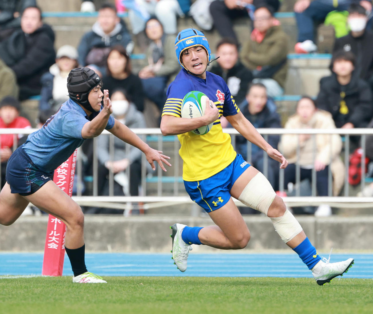 京都成章対倉敷　前半、トライを決める京都成章・斉藤（撮影・上田博志）