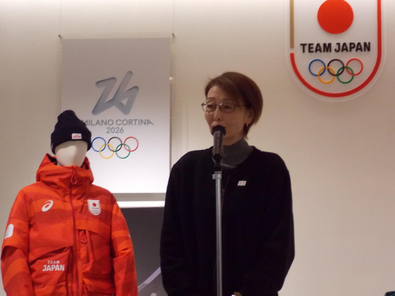 日本オリンピック委員会（JOC）の仕事始めにあいさつした三屋裕子副会長（撮影・松本航）