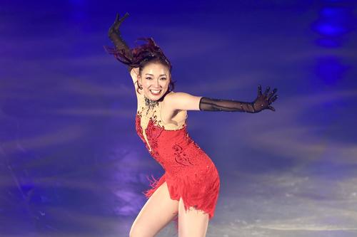 「プリンスアイスワールド2025－2026 PIW THE MUSICAL～The Best of BROADWAY～東京公演」で華麗な演技を披露する本郷理華さん（撮影・宮地輝）