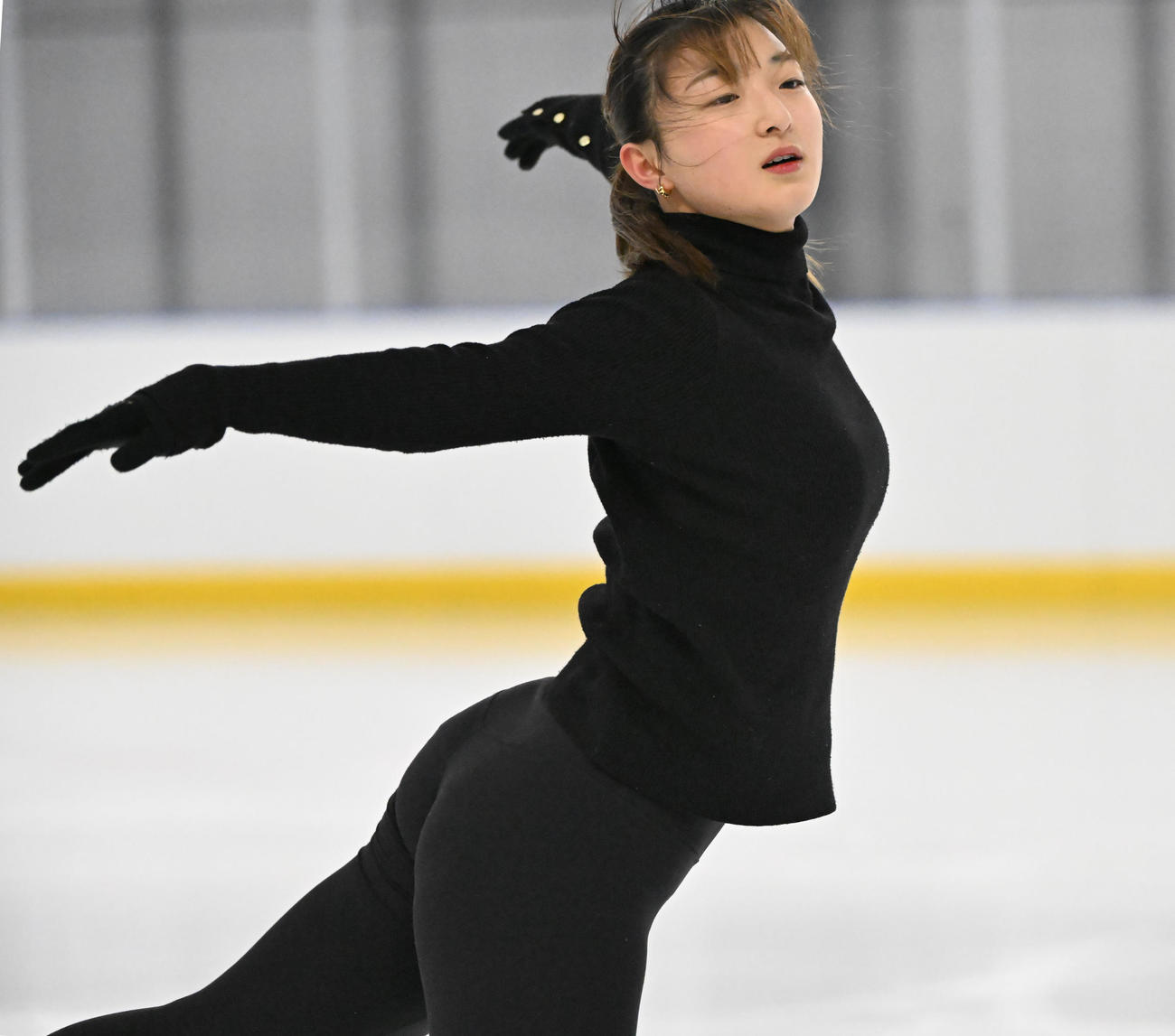 ミラノコルティナ五輪に向け、練習を公開した坂本花織（撮影・和賀正仁）