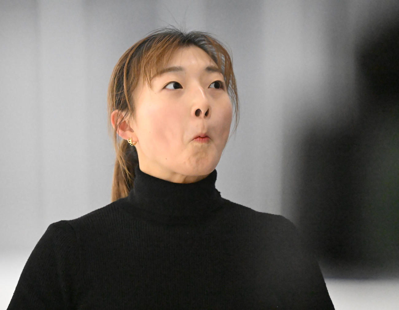 明るい表情で練習に取り組む坂本花織（撮影・和賀正仁）