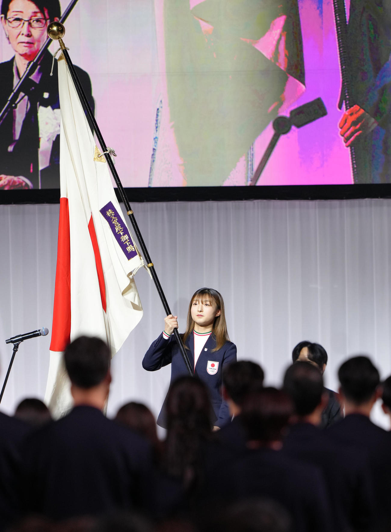 結団式で決意表明を行った旗手代行の坂本（撮影・足立雅史）