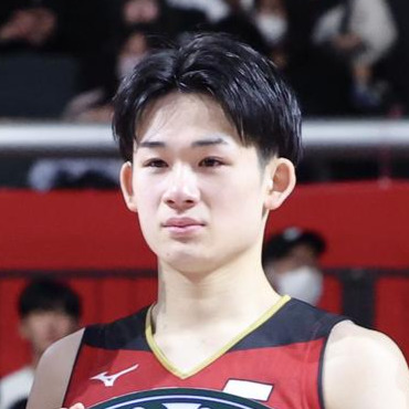 優秀選手に選ばれた東山・佐藤凪（2025年12月撮影）