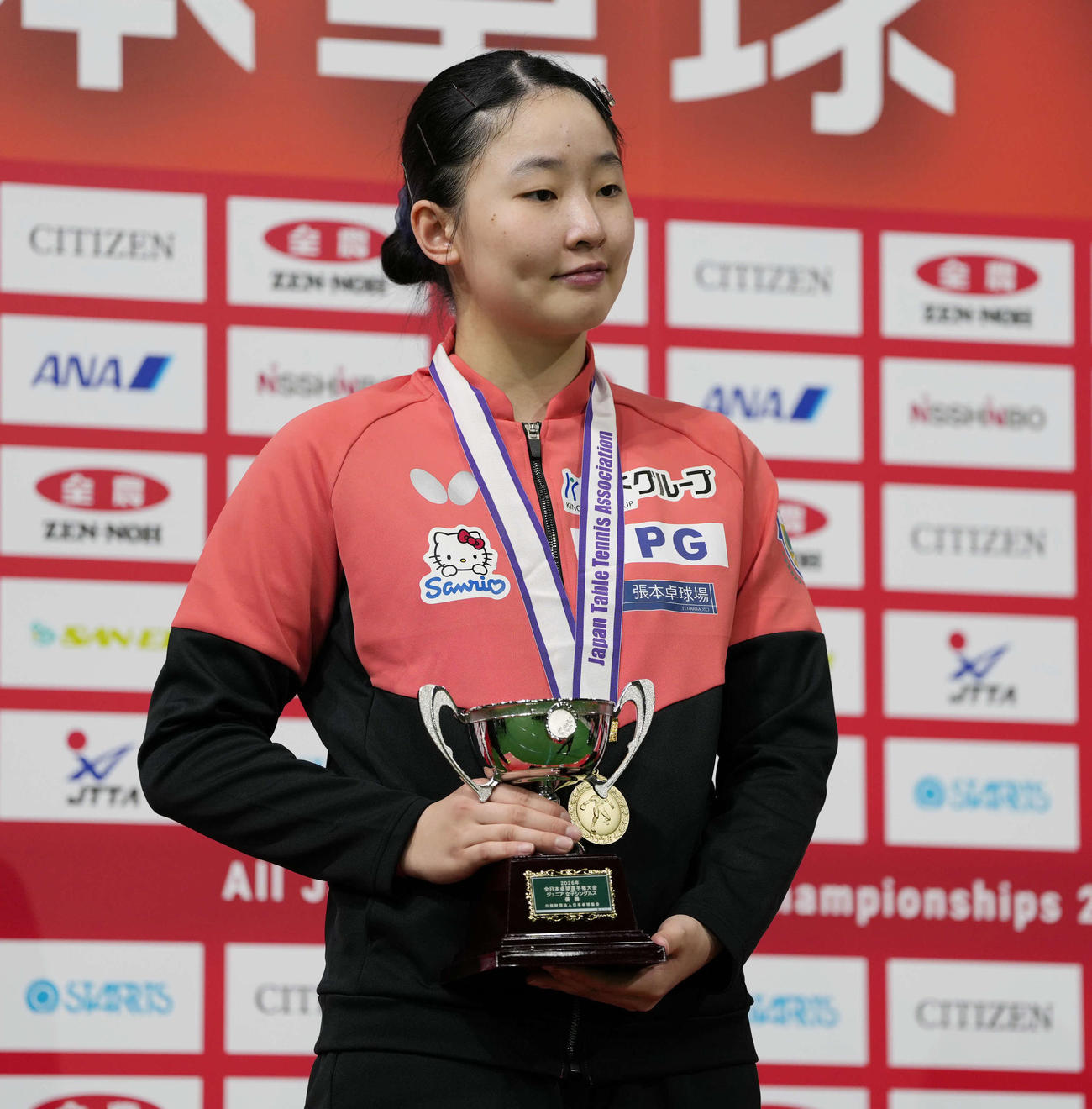 女子ジュニア　優勝した張本美（撮影・小島史椰）