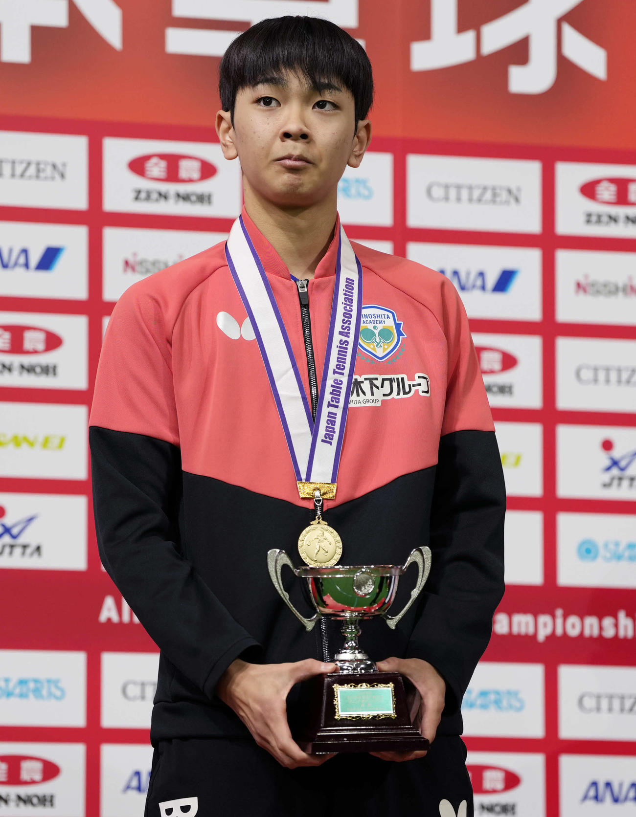 男子ジュニア　優勝した川上（撮影・小島史椰）