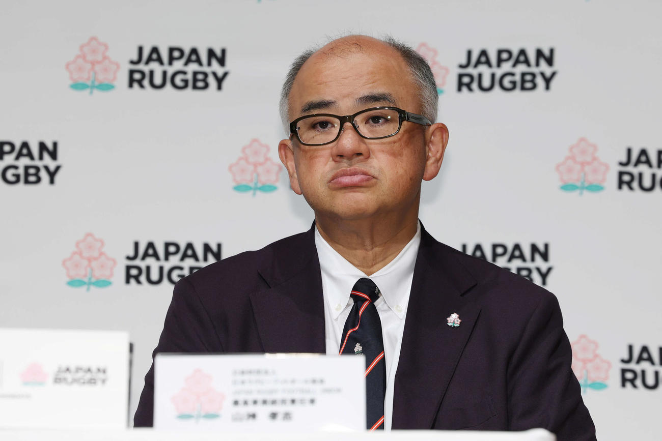 男子ラグビーW杯2035招致キックオフ宣言記者会見に臨む日本ラグビー協会山神孝志最高事業統括責任者（撮影・宮地輝）