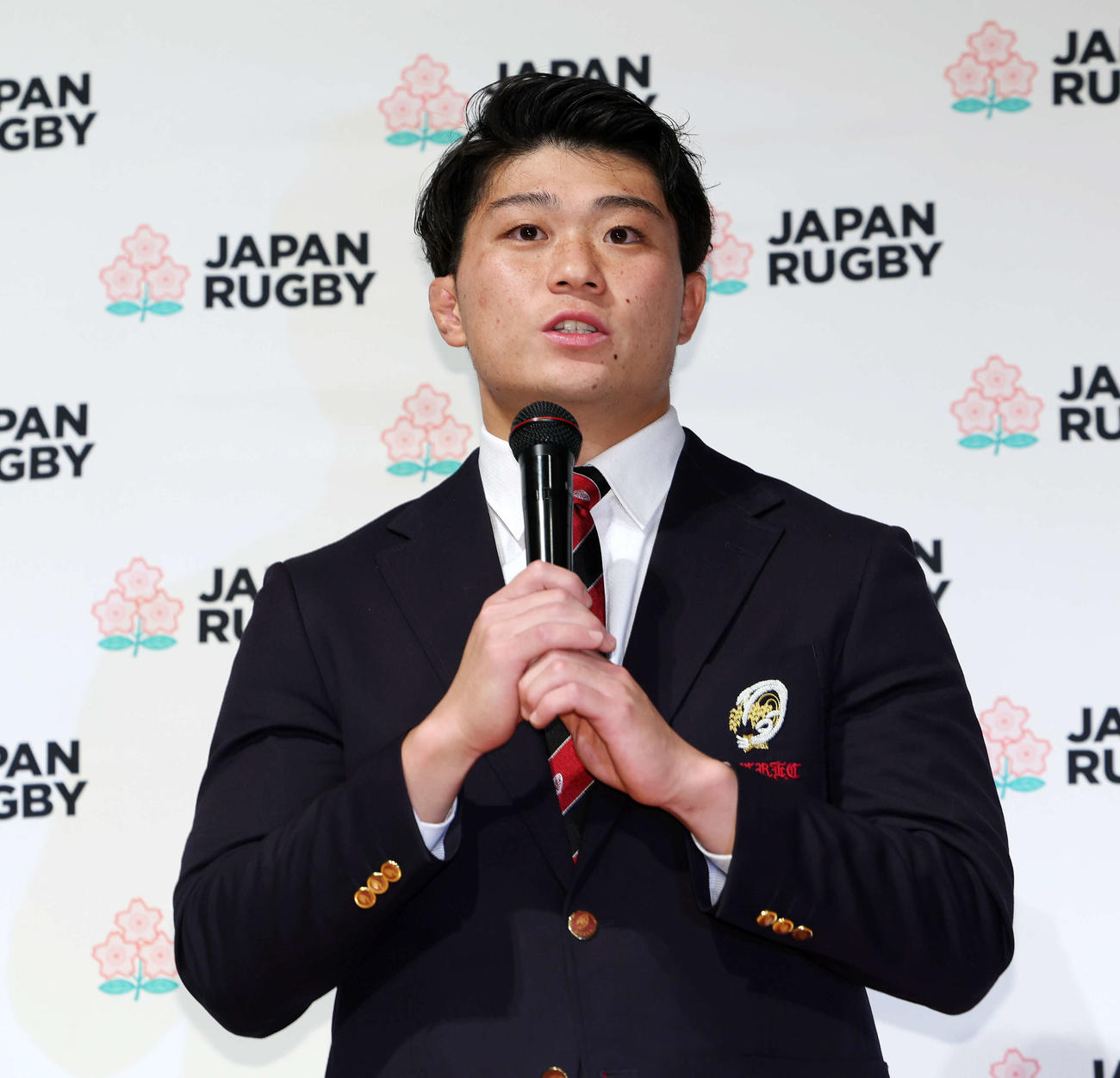 男子ラグビーW杯2035招致キックオフ宣言記者会見に臨む早大・野中（撮影・宮地輝）