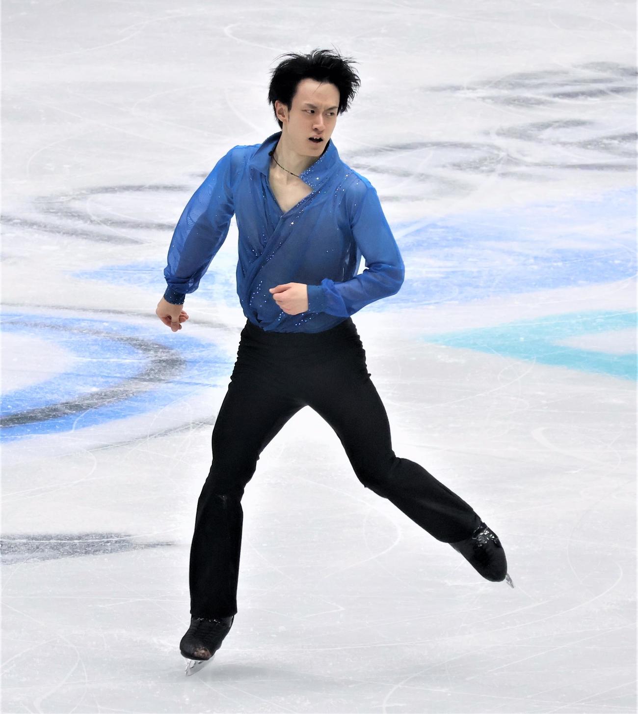 4大陸選手権男子フリーで演技を披露する山本（撮影・勝部晃多）