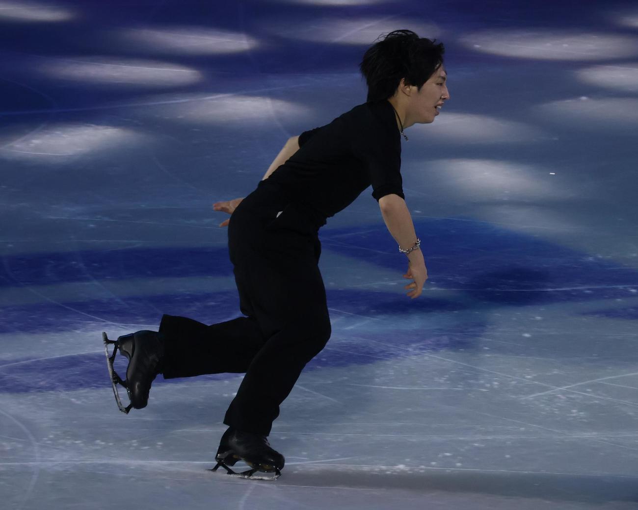 4大陸選手権のエキシビションで演じる三浦（撮影・勝部晃多）