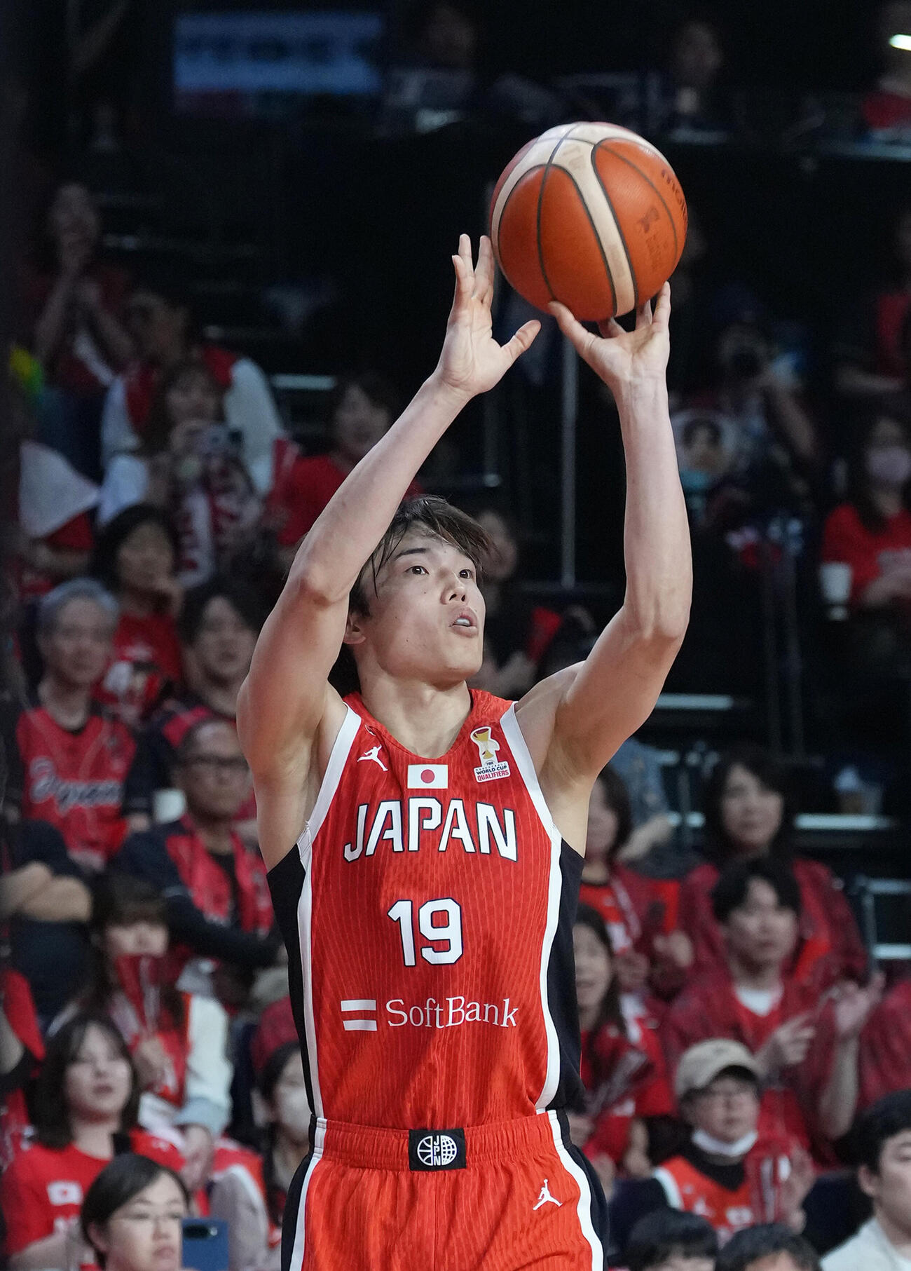 日本対韓国　第2Q、3点シュートを決める西田（撮影・足立雅史）