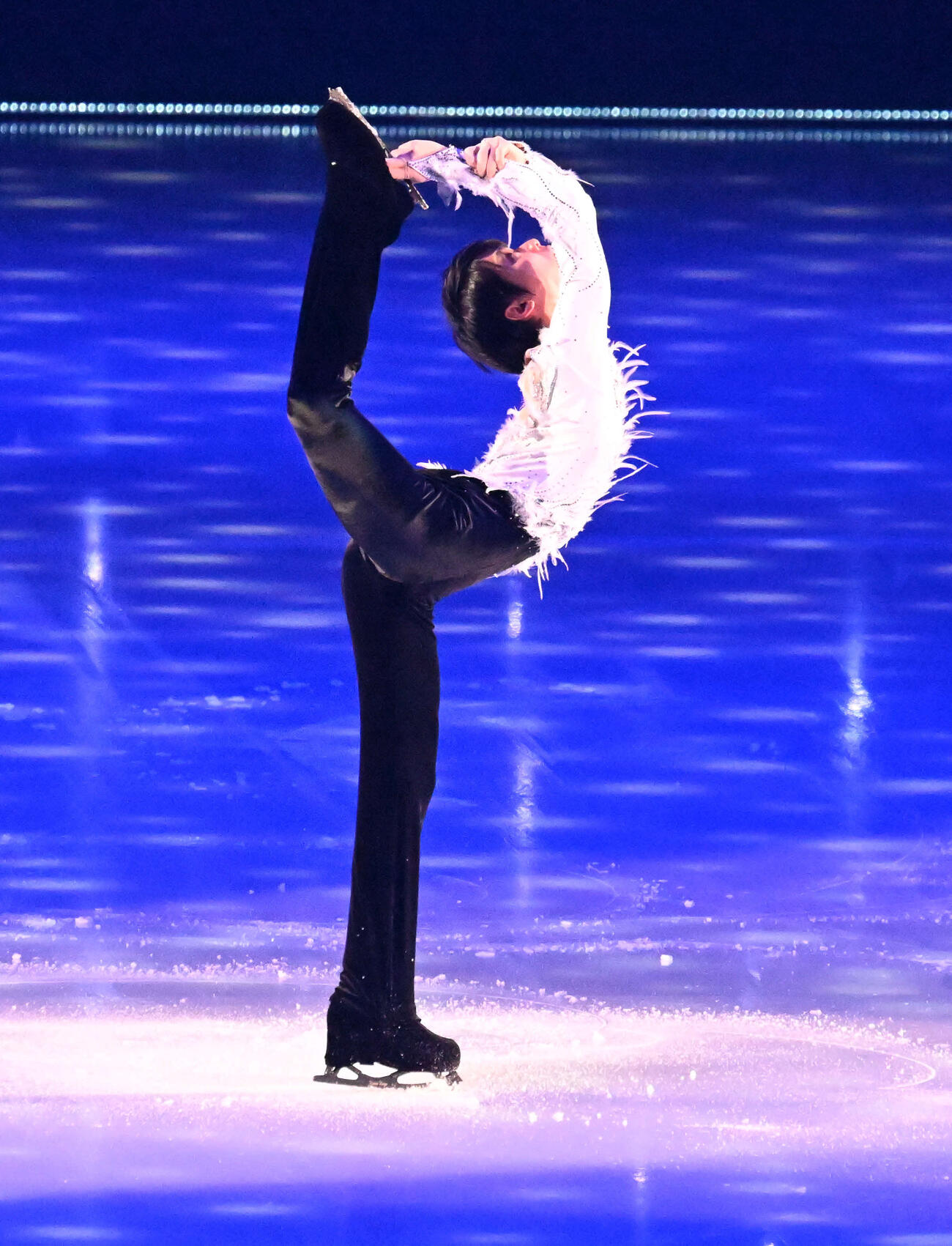 アイスショーで演技する羽生結弦さん（撮影・千葉一成）