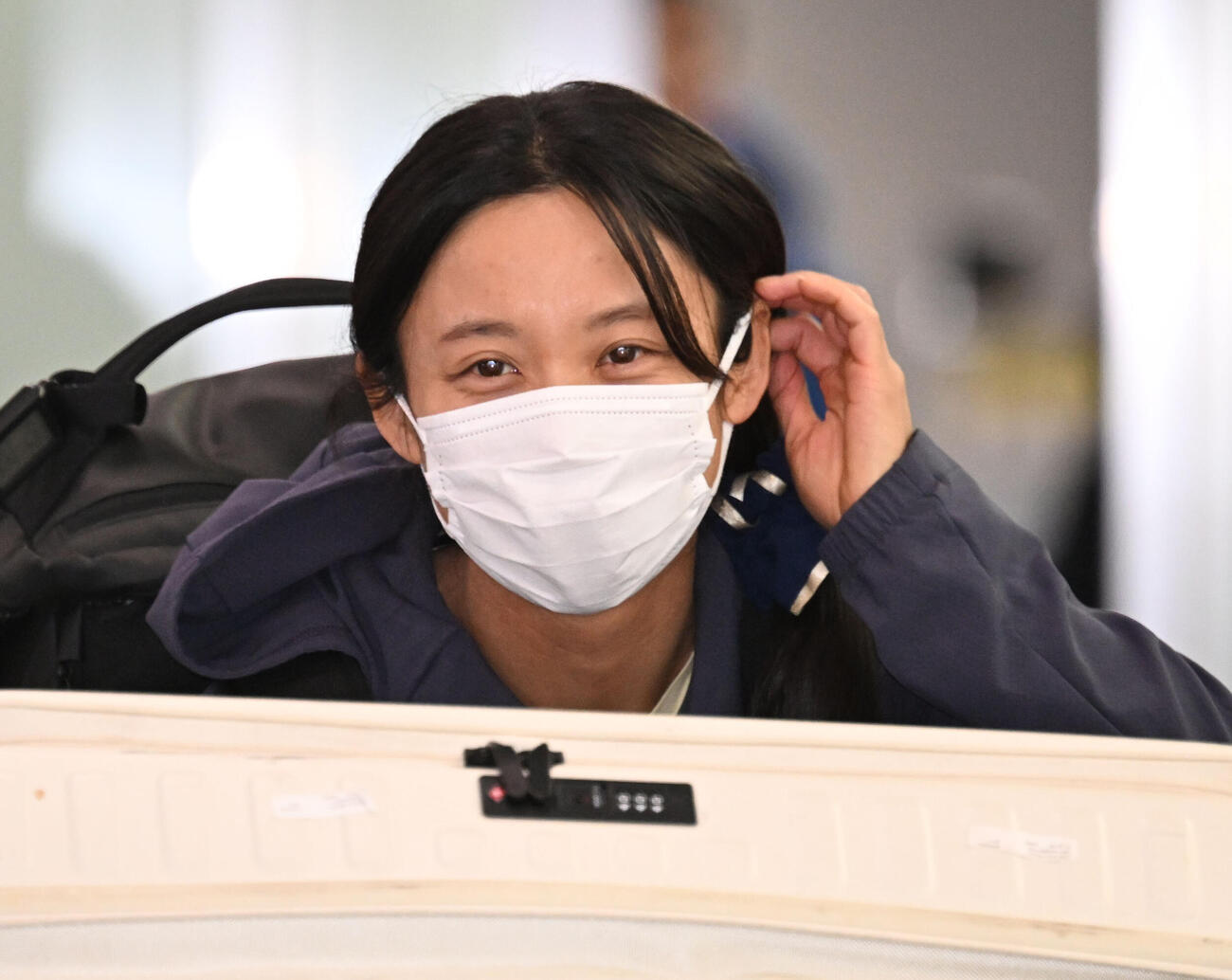 スピードスケートの世界選手権を終え、オランダから帰国した高木美帆（撮影・千葉一成）