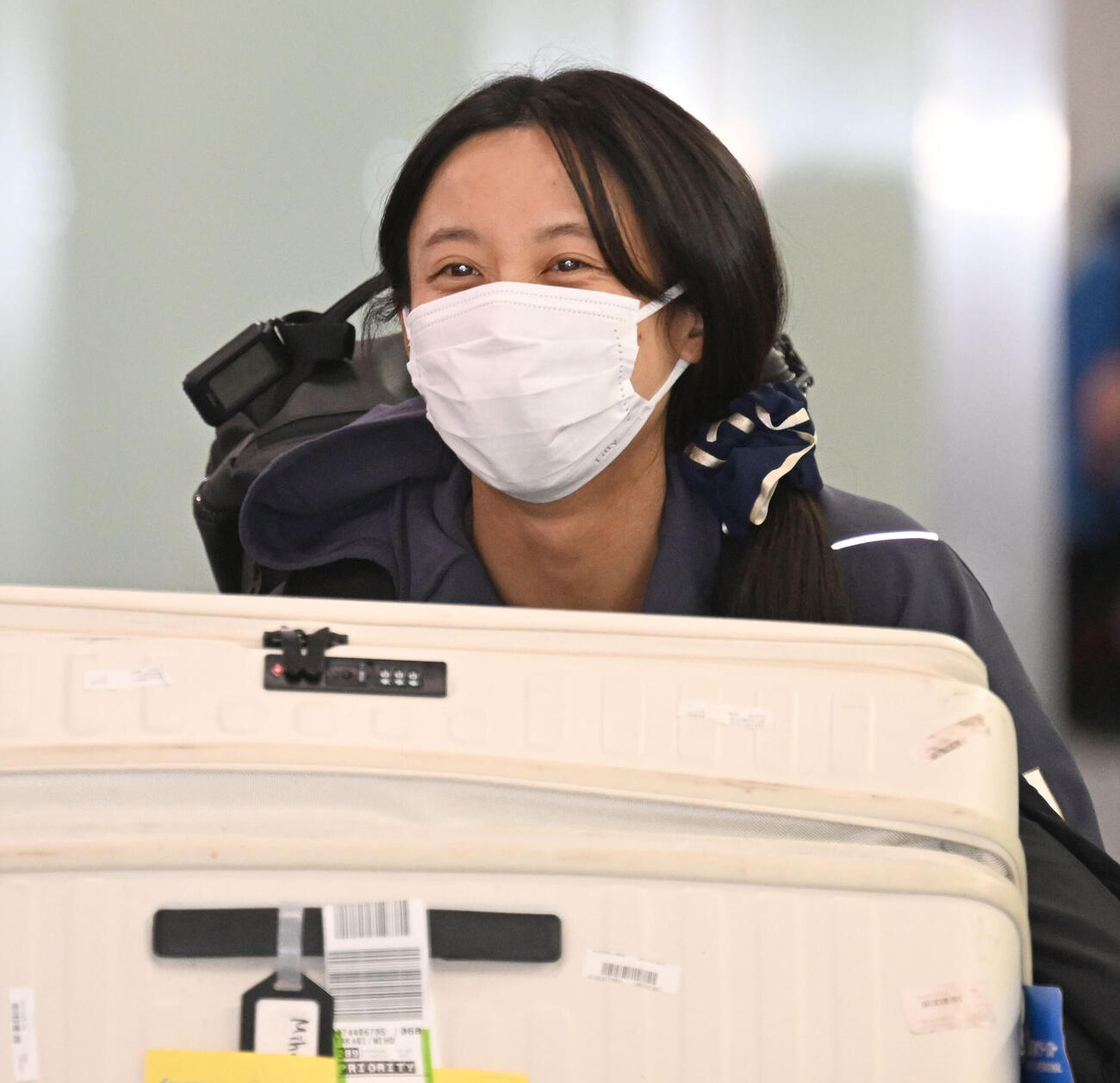 スピードスケートの世界選手権を終え、オランダから帰国した高木美帆（撮影・千葉一成）