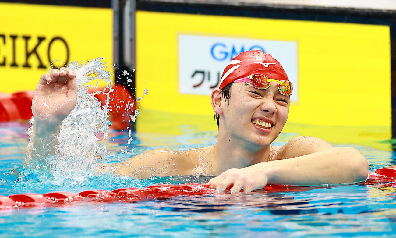 男子50メートルバタフライで優勝するも悔しげな光永（撮影・野上伸悟）