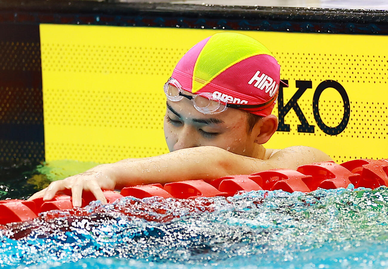 男子800メートル自由形で優勝も不満げな今福（撮影・野上伸悟）