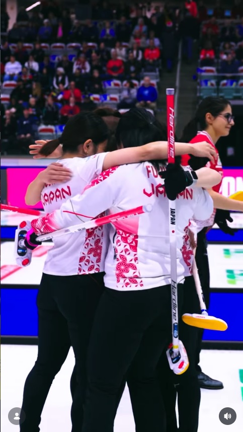 WORLD CURLINGのインスタグラムから