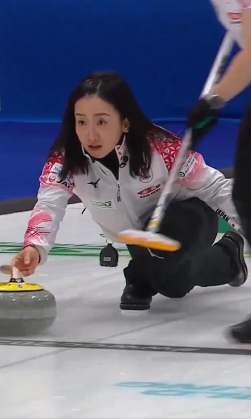 WORLD CURLINGのインスタグラムから