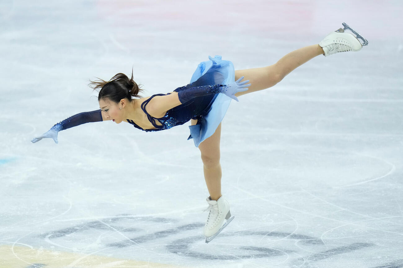 女子SP　演技する坂本花織（AP）