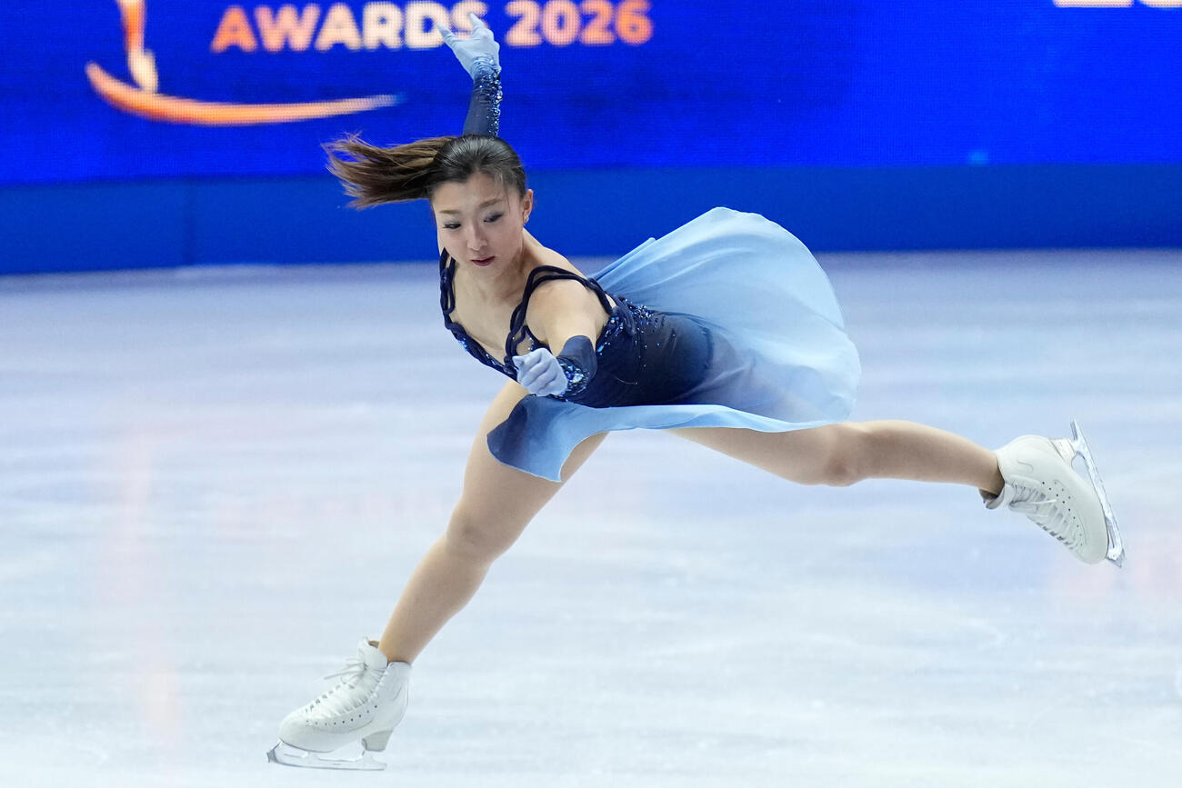 女子SP　演技する坂本花織（AP）
