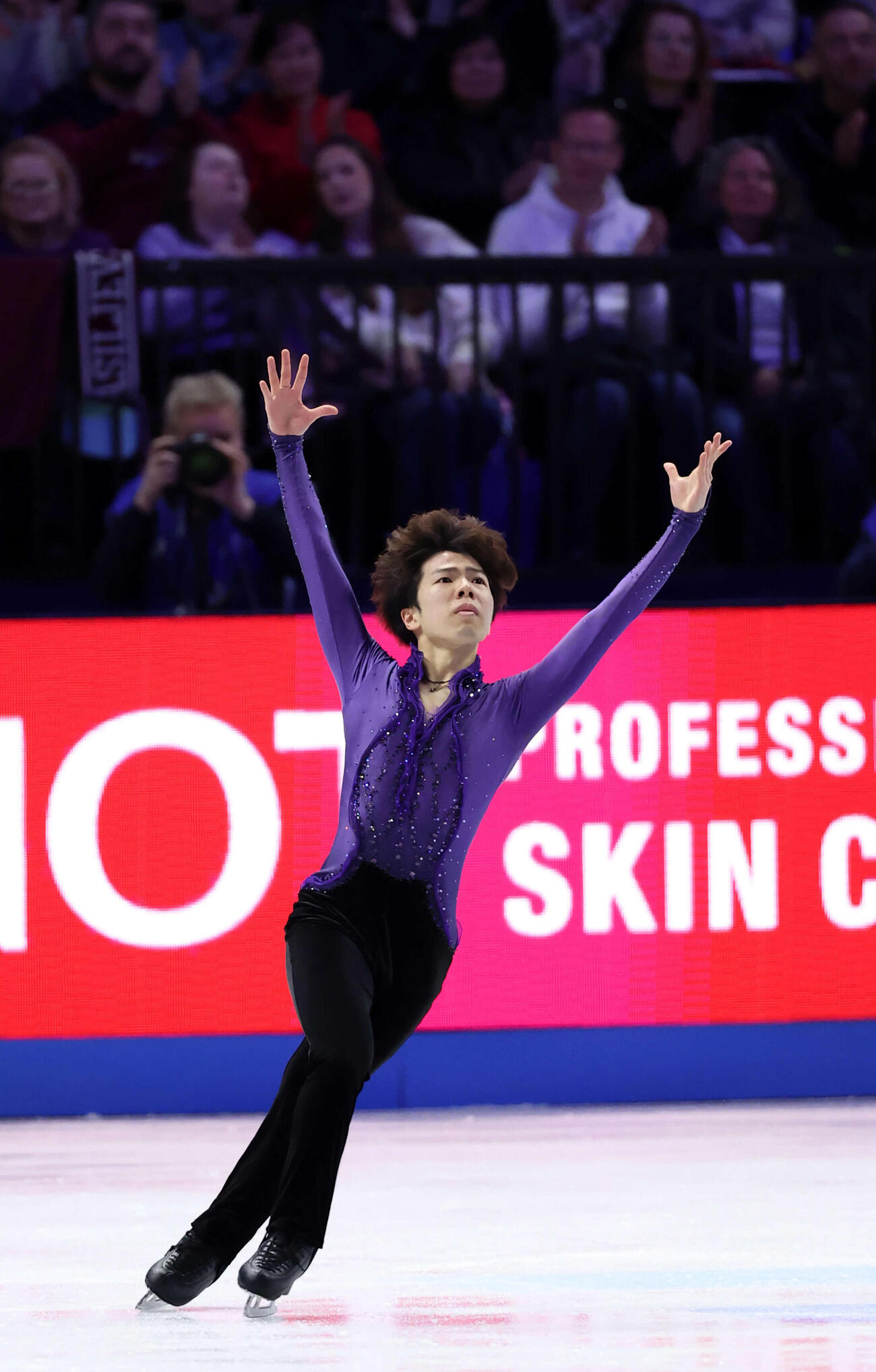 フィギュア世界選手権　男子SPで演技する佐藤駿（撮影・PNP）＝2026年3月26日