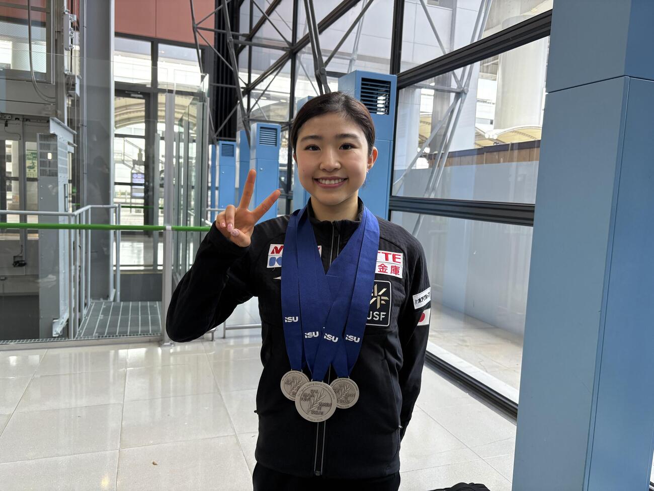 世界選手権から帰国した千葉百音