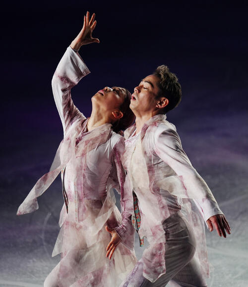 演技を披露する村元哉中、高橋大輔組（撮影・清水貴仁）