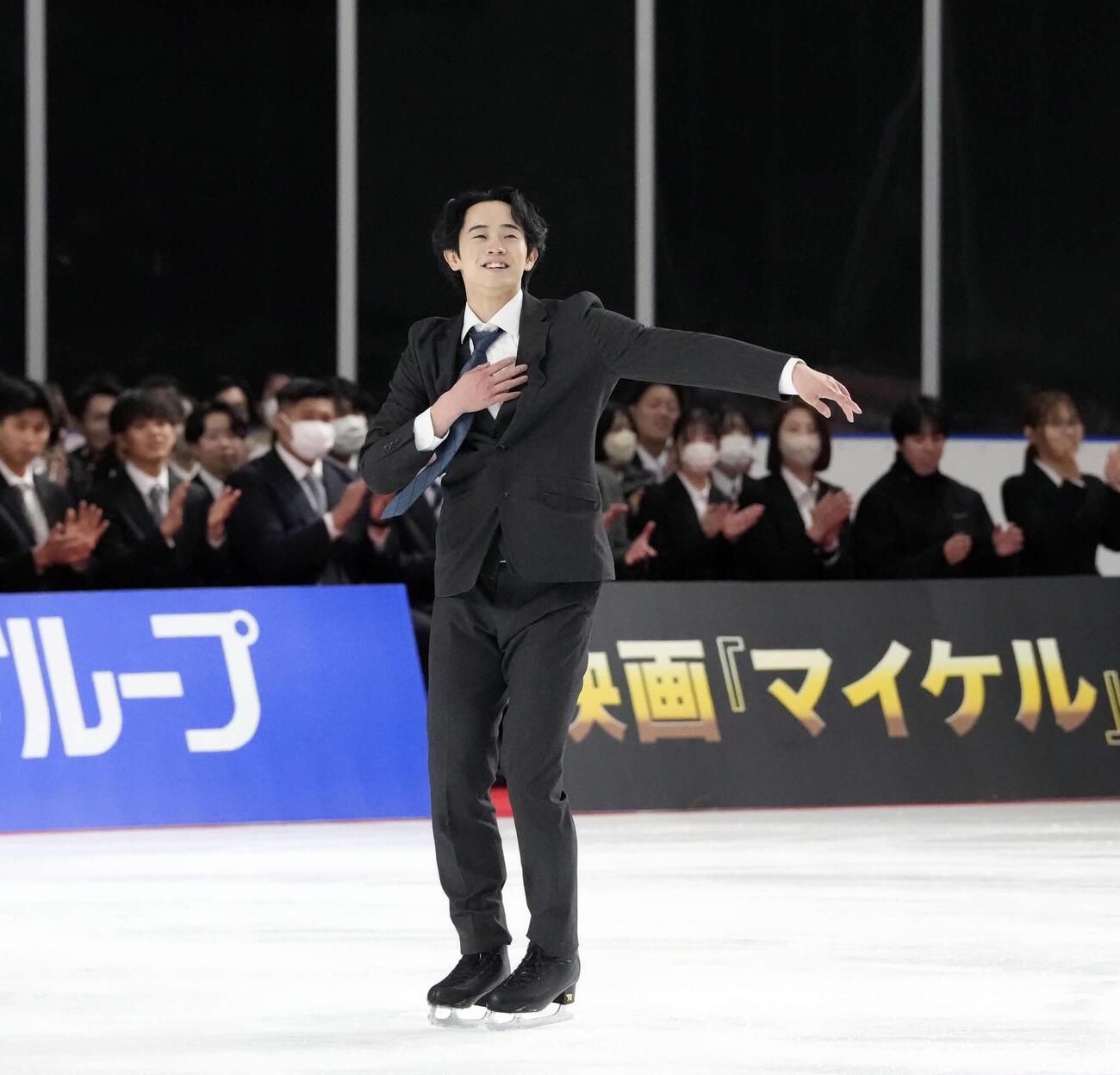 新入生代表で演技を披露する島田高（撮影・小島史椰）