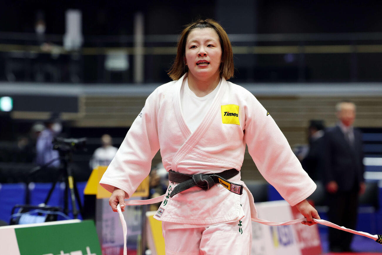 女子無差別準決勝　渡辺聖子対古賀ひより　判定で敗れ準決勝で敗退となった古賀（撮影・宮地輝）