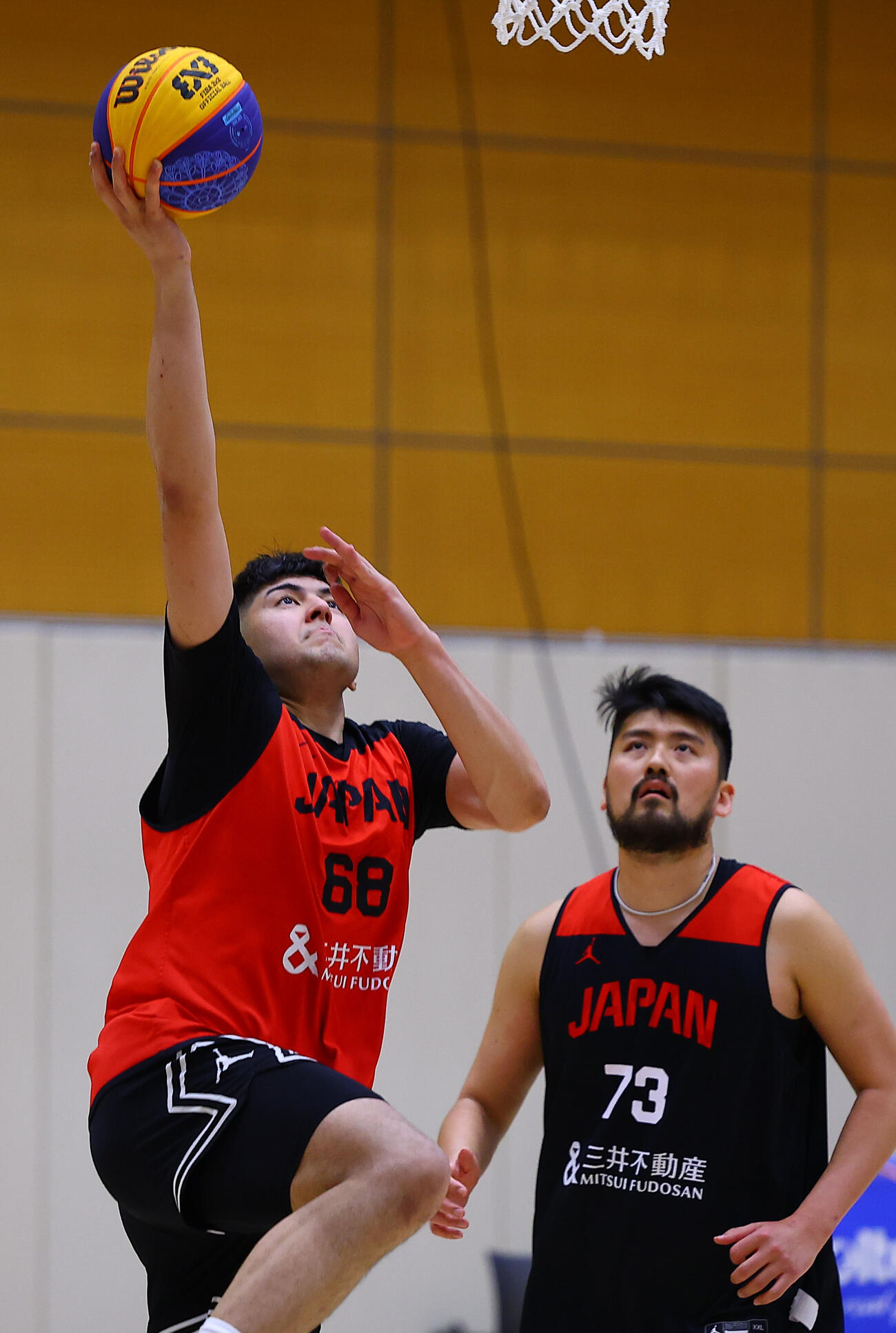 3人制バスケットボール日本代表の公開練習で、シュートを放つバラダランタホリ玲依（撮影・野上伸悟）