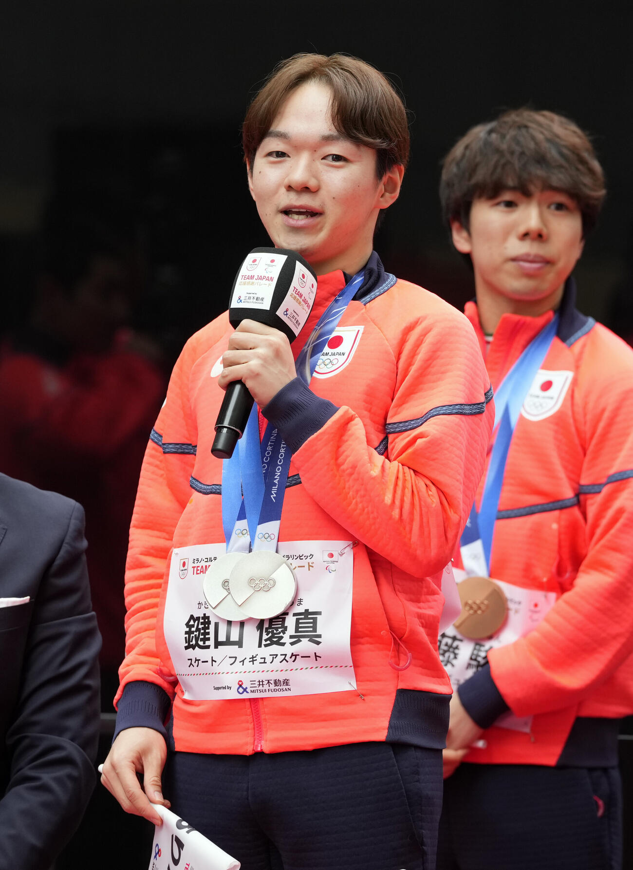 「ミラノ・コルティナ2026冬季オリンピック・パラリンピック応援感謝パレード」　インタビューに答える鍵山優真　（撮影・小島史椰）