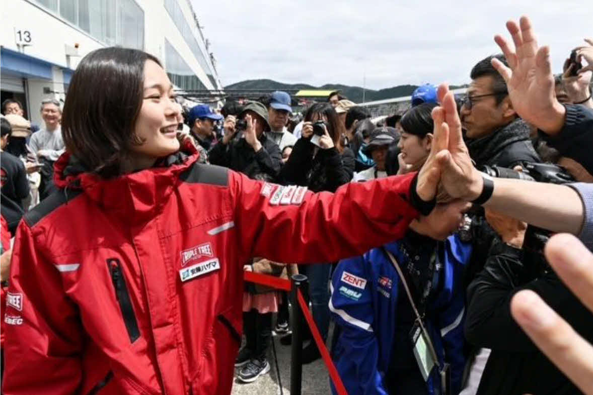 スーパーフォーミュラ第3戦の中止を受け、悔しさとファンへの感謝を語ったJuju（25日）（Triple Tree Racing提供）＝2026年4月25日、大分県日田市のオートポリス