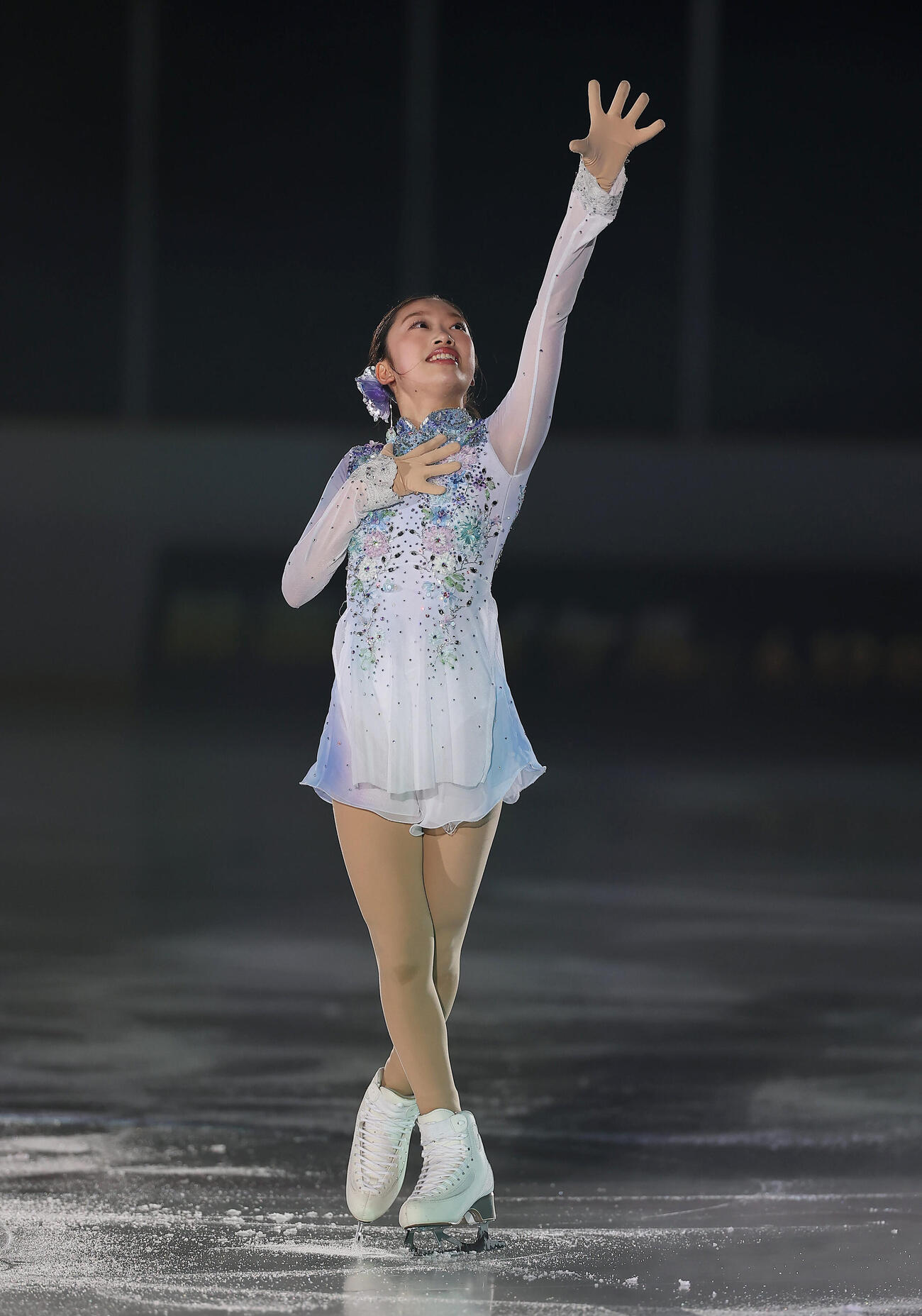 アイスショー「ブルームオンアイス2026」で華麗な演技を披露する岡田芽依（撮影・前田充）