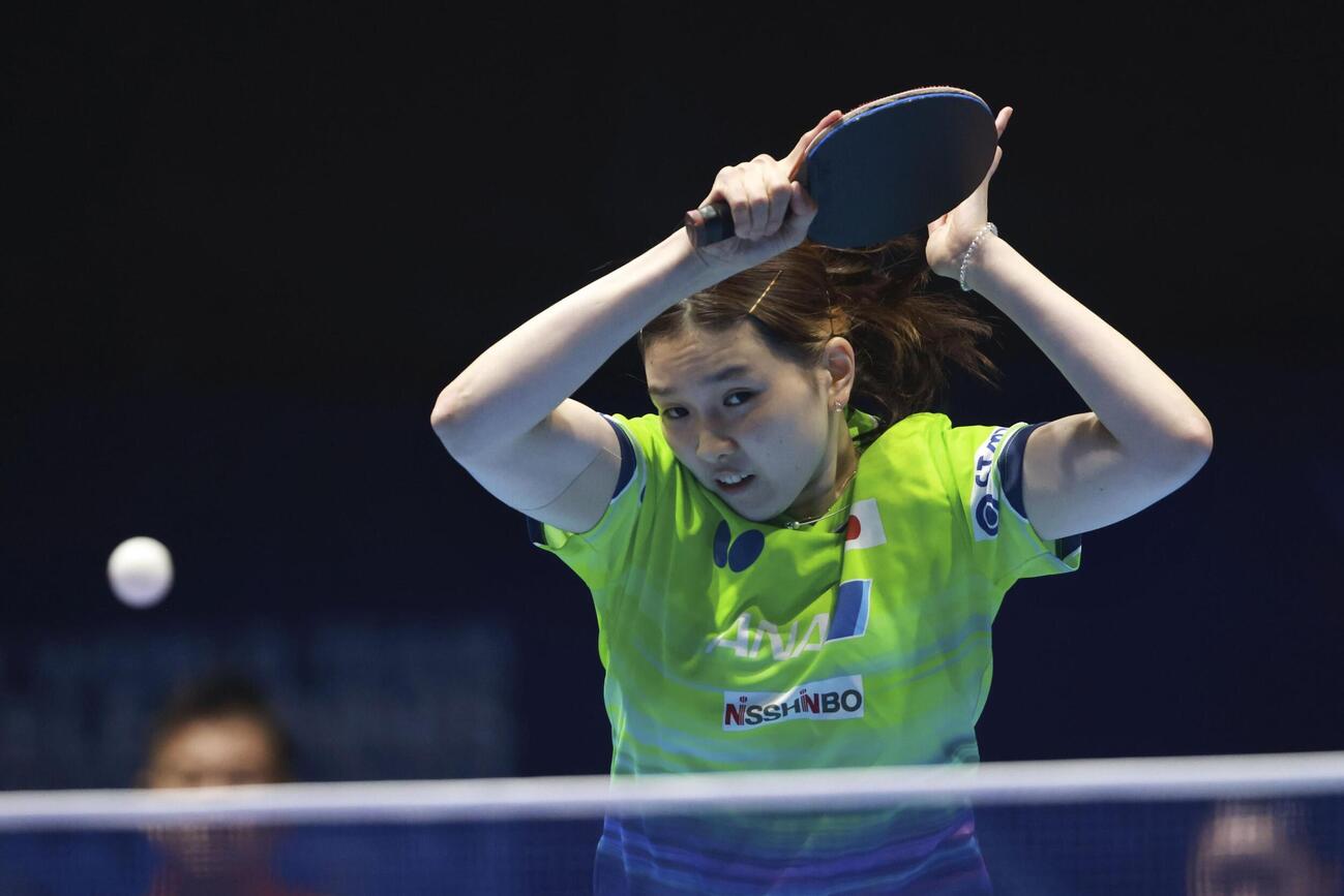 女子準々決勝のウクライナ戦でプレーする橋本帆乃香＝ロンドン（共同）
