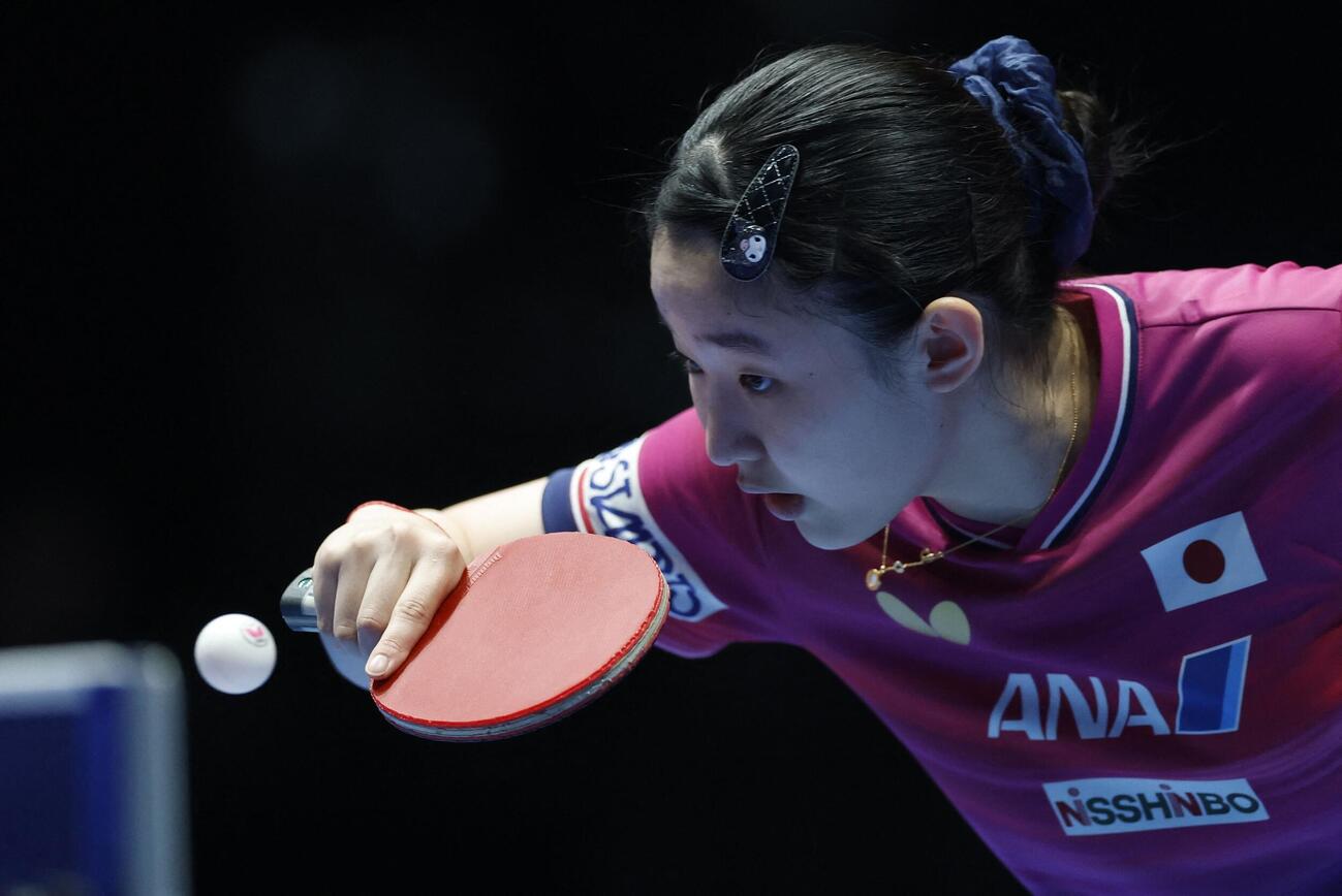 ドイツ戦でプレーする張本美和（ロイター）