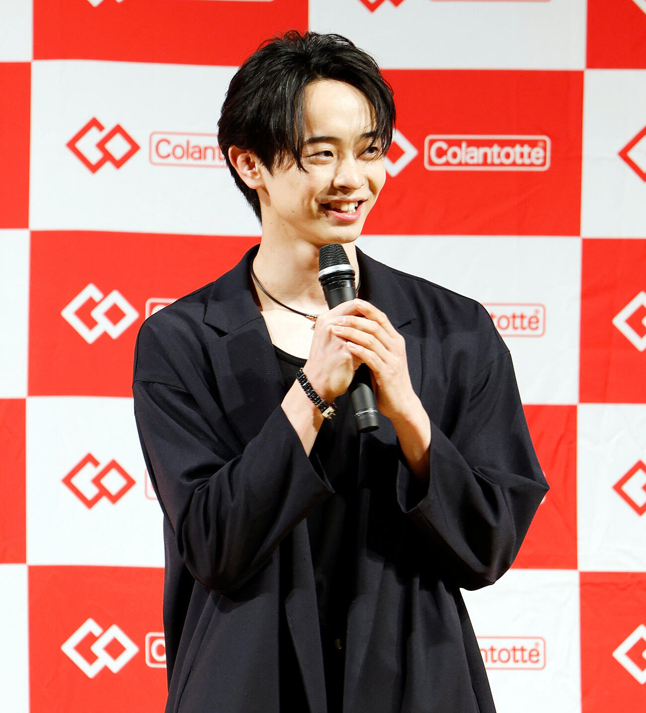 コラントッテ×フィギュアスケーターズ特別トークイベントに登壇し、話す島田高志郎（撮影・山本朝陽）