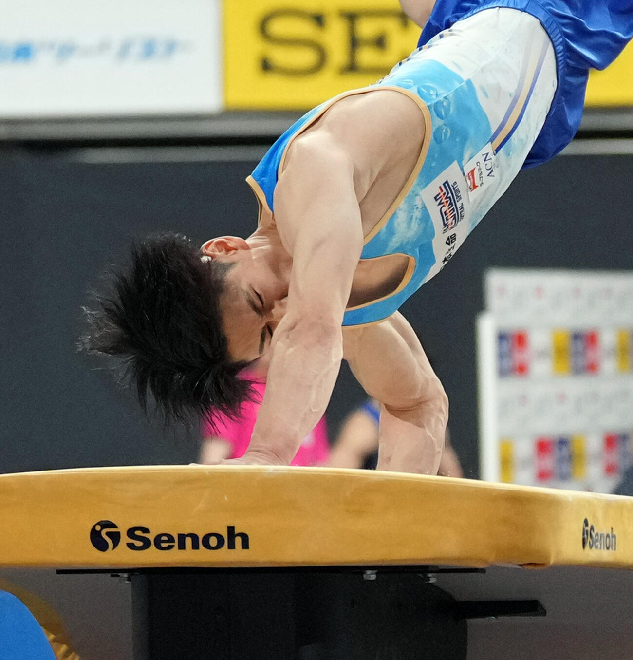 体操NHK杯男子2日目、跳馬の演技をする橋本大輝（撮影・小島史椰）