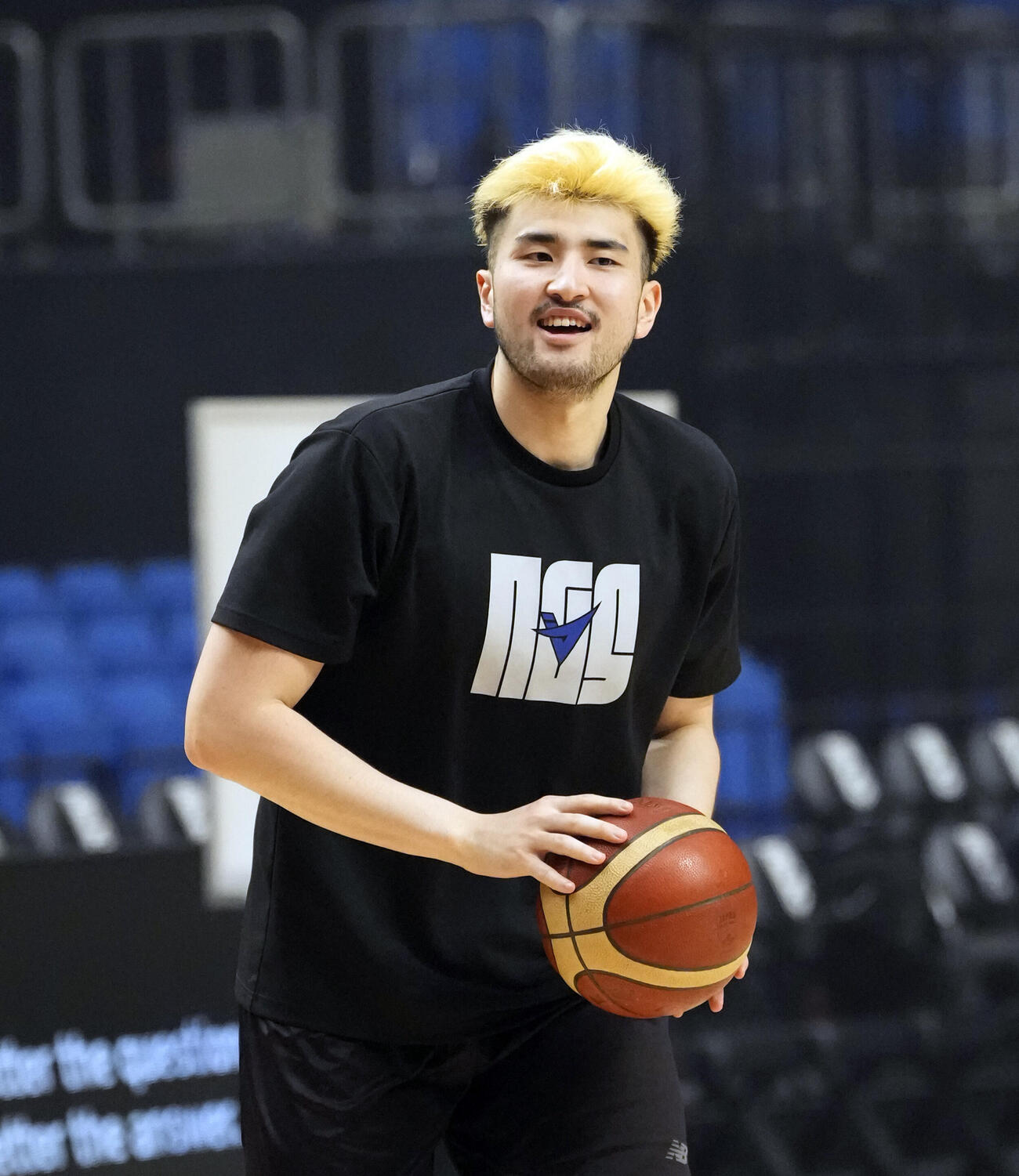 B1チャンピオンシップ決勝　長崎対沖縄　前日公開練習で笑顔を見せる長崎川真田紘也（撮影・小島史椰）