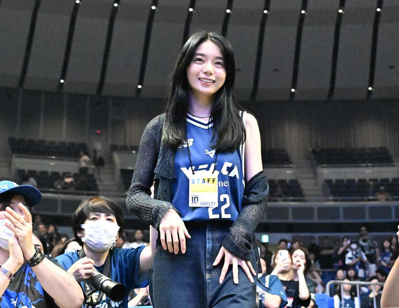 バスケBリーグ決勝第3戦　　長崎対琉球　応援に駆けつけた森カンナ（撮影・千葉一成）＝2026年5月26日