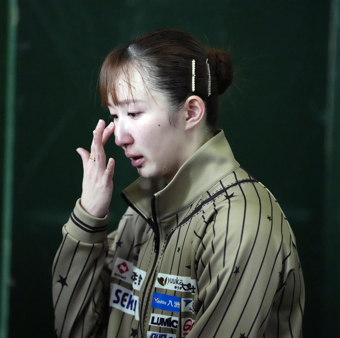 卓球アジア選手権代表選考会最終日　女子シングルス準決勝　赤江夏星対早田ひな　赤江夏星に敗れ涙を見せる早田ひな（撮影・小島史椰）