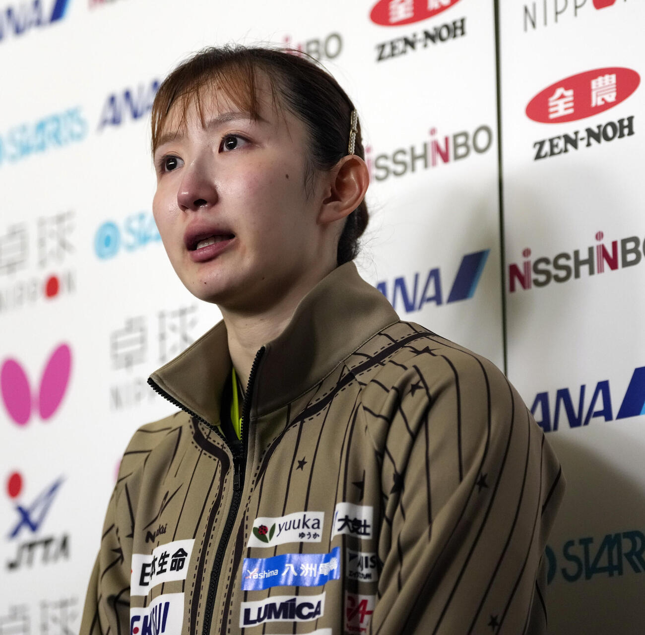 卓球アジア選手権代表選考会最終日　女子シングルス準決勝　赤江夏星対早田ひな　赤江夏星に敗れ涙を見せる早田ひな（撮影・小島史椰）