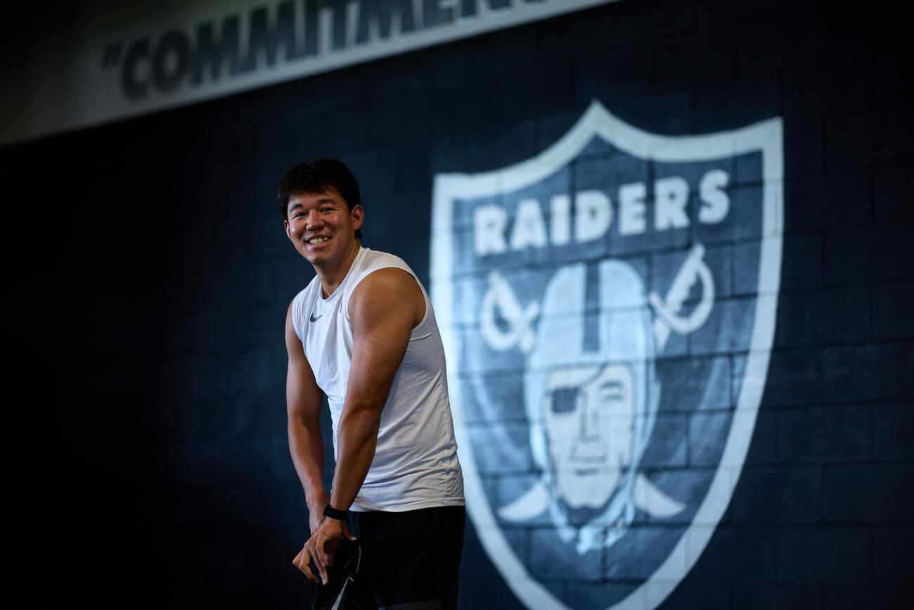 アメリカンフットボール　ラスベガス・レイダースとドラフト外の新人契約を結び、日本人初の米NFL入りを目指すキッカー松澤寛政（C）Michael Clemens／Las Vegas Raiders（2026年5月21日）