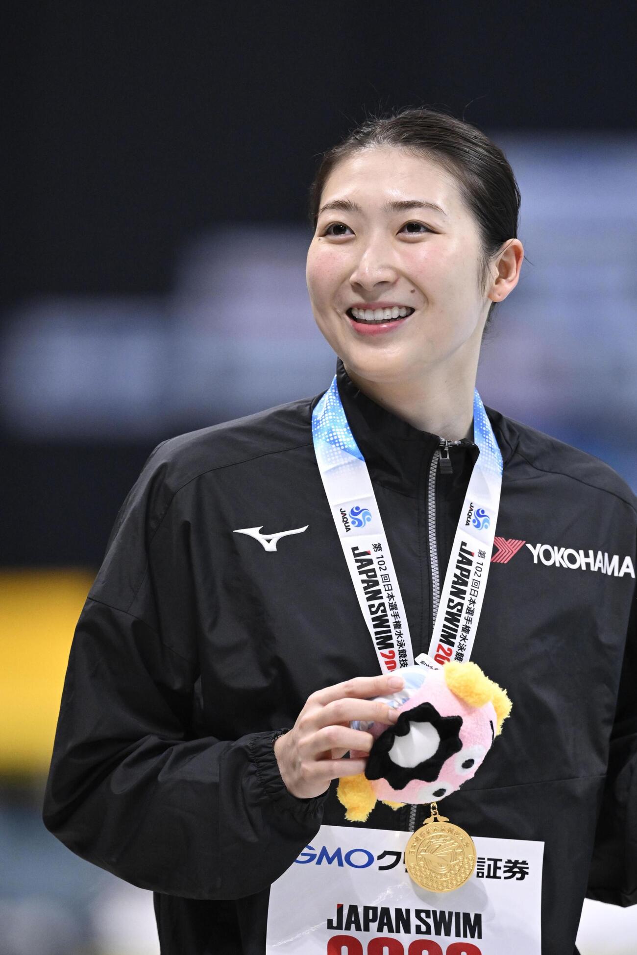 女子50メートルバタフライで25秒85をマークし、6連覇した池江璃花子（共同）