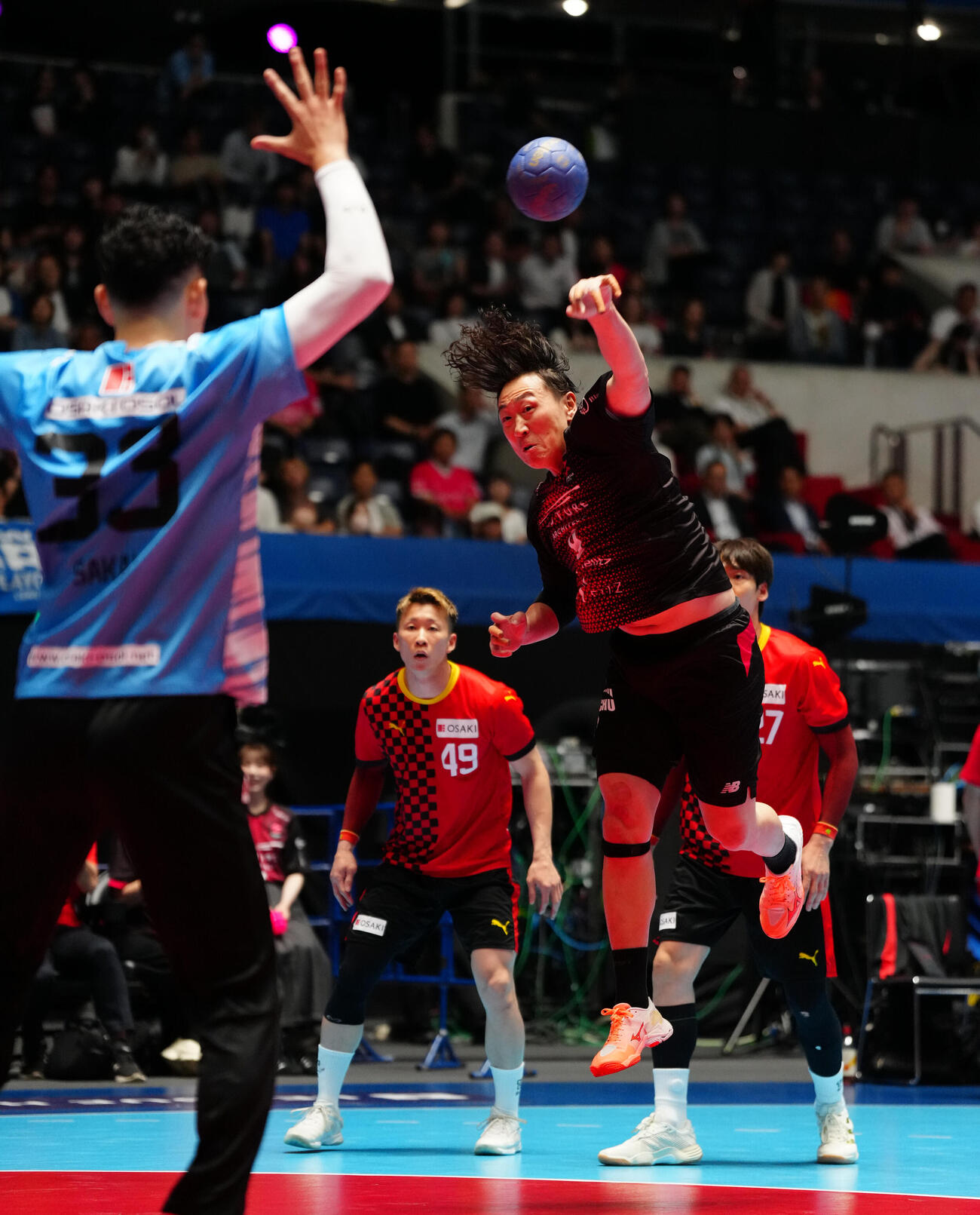 リーグH　プレーオフ　準々決勝　ジークスター東京対大崎埼玉　前半、ゴールを決めるジークスター東京元木博紀（撮影・鈴木みどり）