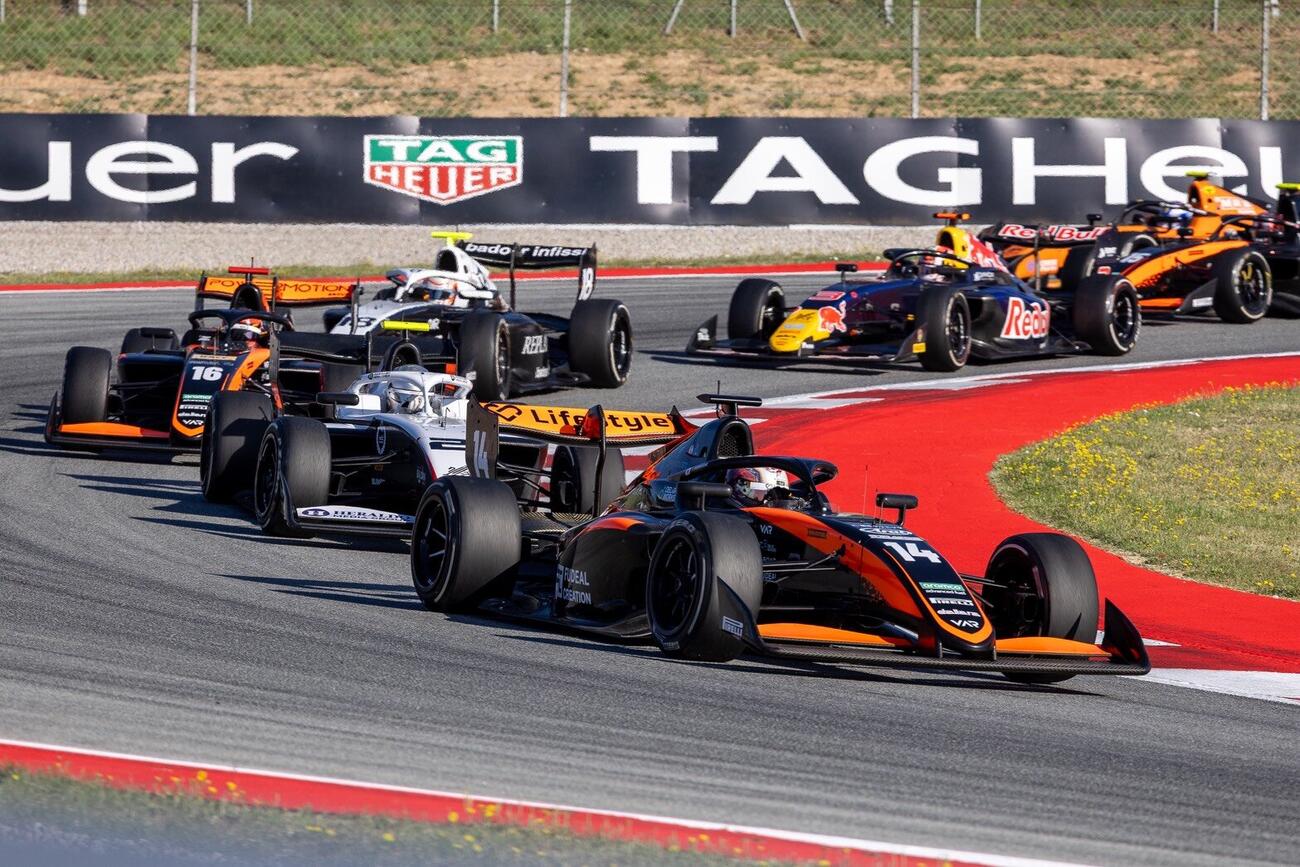 F3第3戦で激走する山越