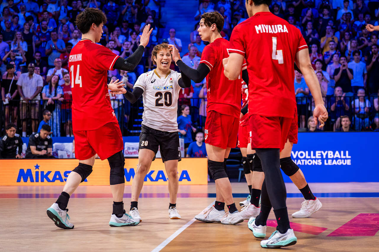 バレーボール・ネーションズリーグ（VNL）男子日本代表、セルビア戦（C）Volleyball World