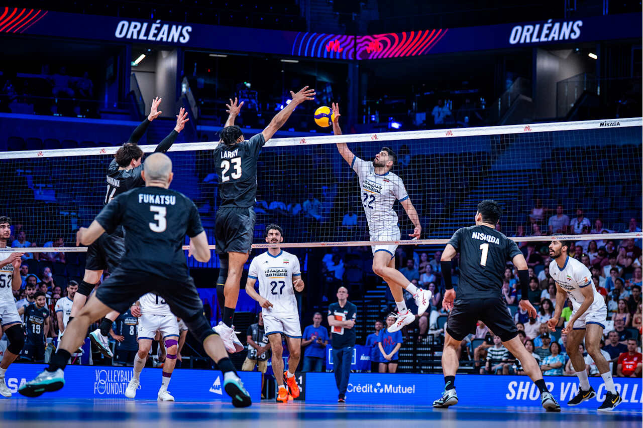 バレーボール・ネーションズリーグ（VNL）男子日本代表、イラン戦（C）Volleyball World