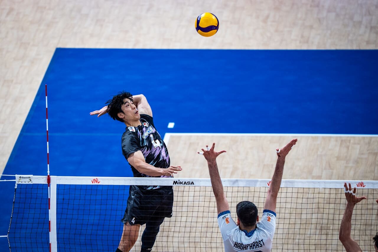 バレーボール・ネーションズリーグ（VNL）男子日本代表、イラン戦（C）Volleyball World