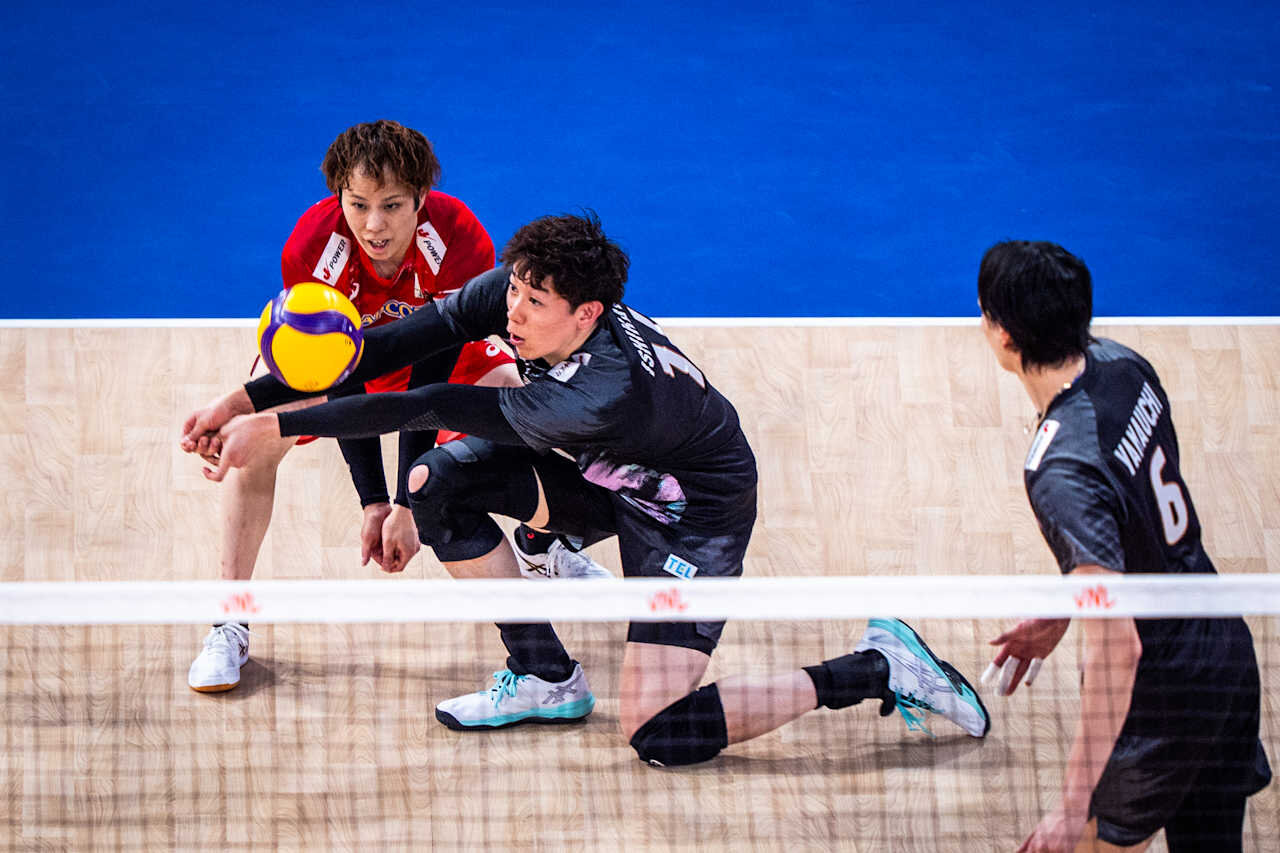 バレーボール・ネーションズリーグ　日本－フランス（C）Volleyball World